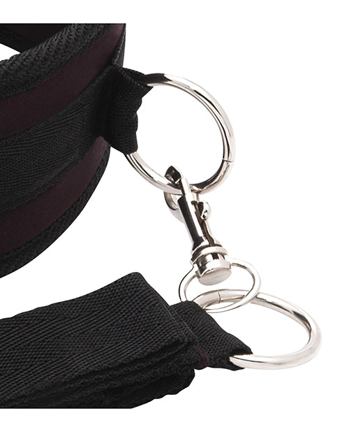 Intimate Connection Collar & Leash Set by Lux Fetish Product Image.