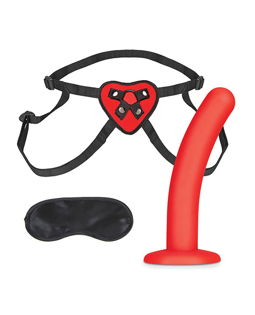 Juego de arnés con correa y consolador de 5 pulgadas con forma de corazón rojo Lux Fetish Product Image.