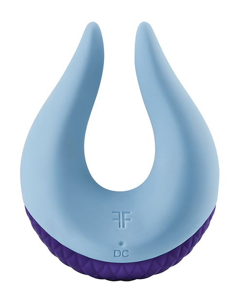 Femme Funn Volea: Dark Purple Fluttering Tip Vibrator Product Image.