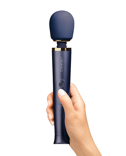 Le Wand Petite: Compact & Powerful Vibrating Massager Product Image.