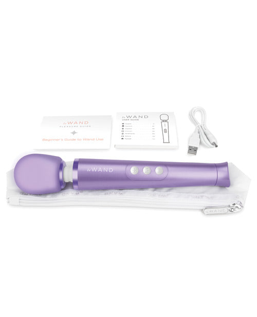 Le Wand Petite Rechargeable Massager Product Image.