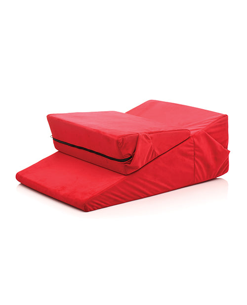 Juego de cojines rojos Love de Bedroom Bliss Product Image.