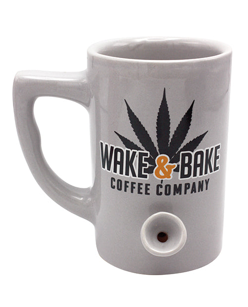 Taza de café de gres cerámico Wake &amp; Bake - featured product image.