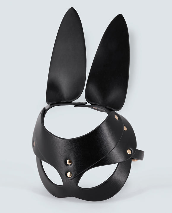 Máscara de conejito de cuero PU Lust - Ajustable y elegante Product Image.