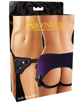 Arnés con correa en color morado exuberante de Sportsheets - Featured Product Image