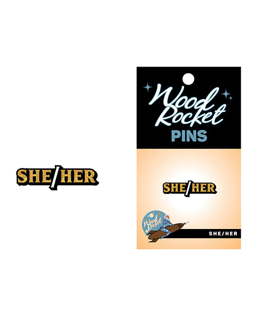 Wood Rocket She/Her Pin en negro/oro: una elegante declaración de identidad Product Image.